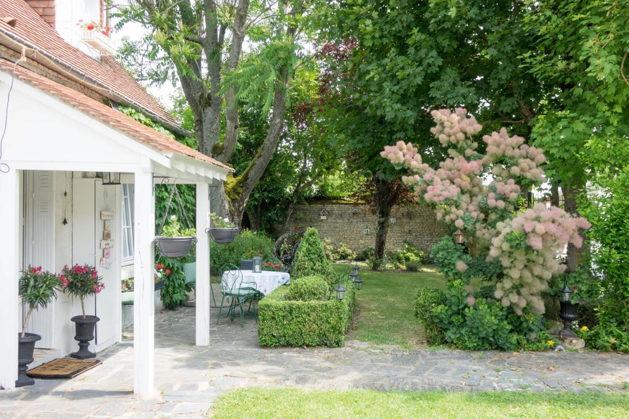 Bed and Breakfast Les Anges Reveurs Neuville-aux-Bois Экстерьер фото
